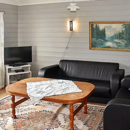 Vakantiehuis 7 Person In *